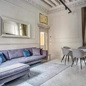  Apartment Palazzo Bonvicini 10